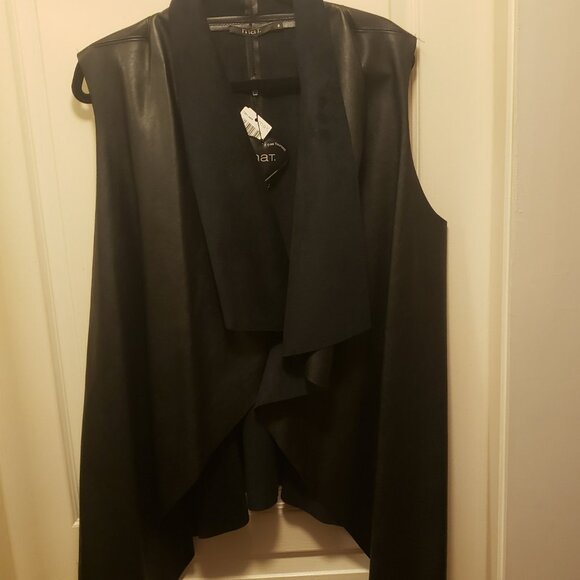 Mat Vest - NWT - Picture 2 of 15